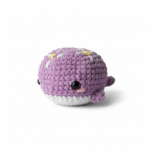 Amigurumi Baleia Lilás Flores
